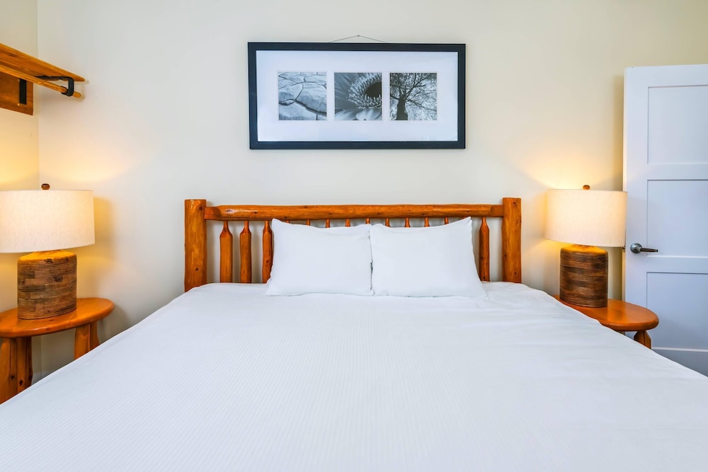 Calabogie Peaks Hotel, Ascend Hotel Member 17/50
