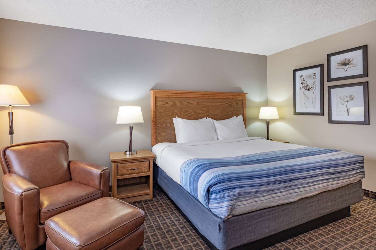 AmericInn by Wyndham Aberdeen Event Center 19/61