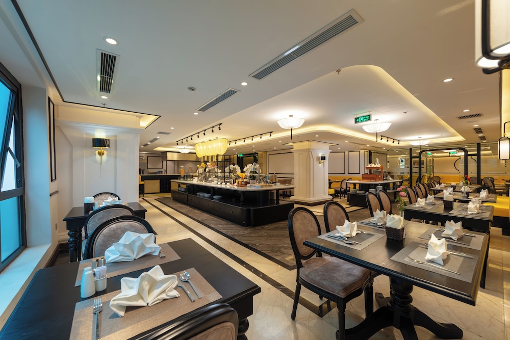 FTE Ba Dinh Hotel 39/48