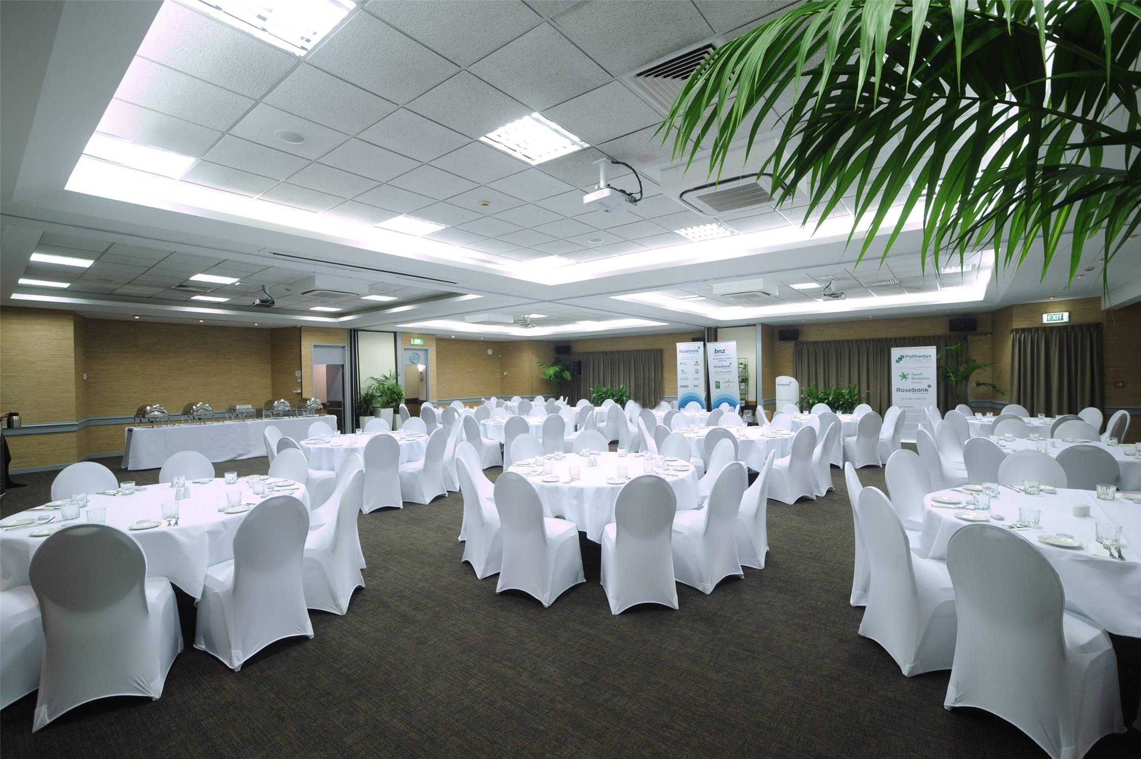 Quality Hotel Lincoln Green 35/42