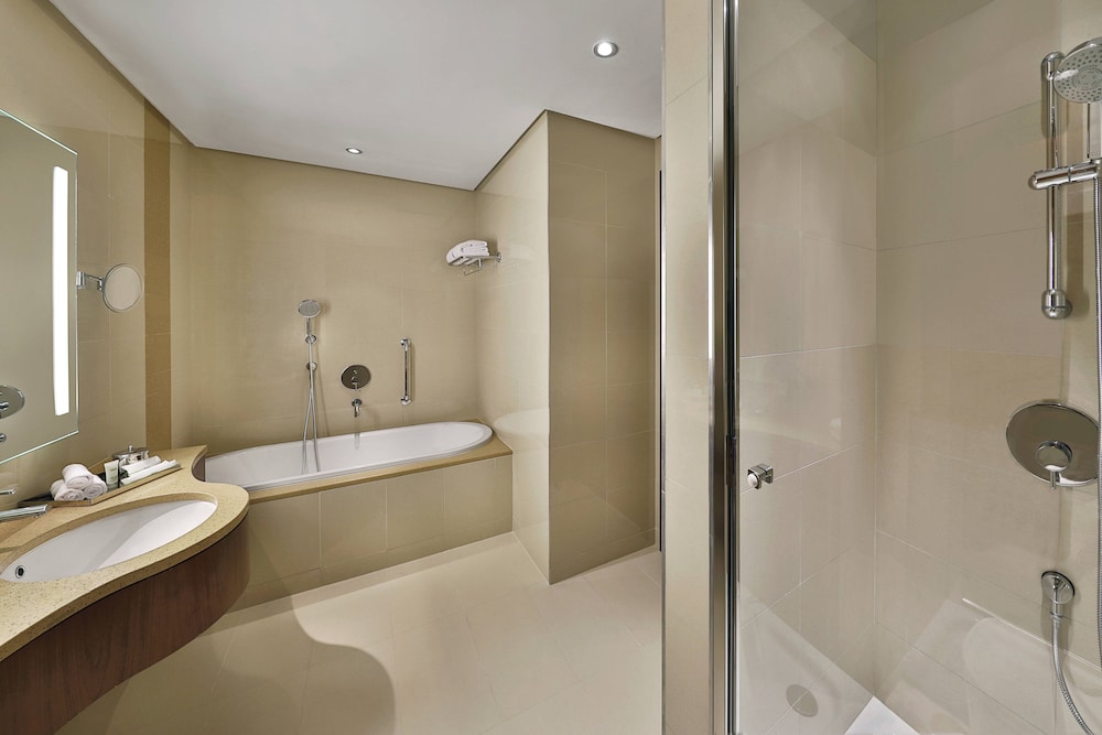 كورتيارد ماريوت(Courtyard by Marriott Riyadh Olaya) 10/38