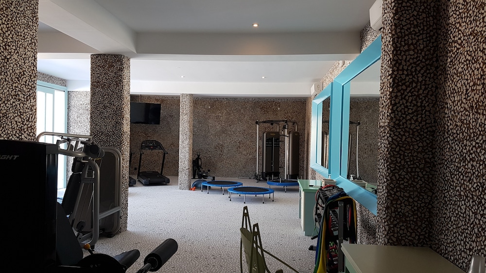 Agalia Luxury Suites 61/78