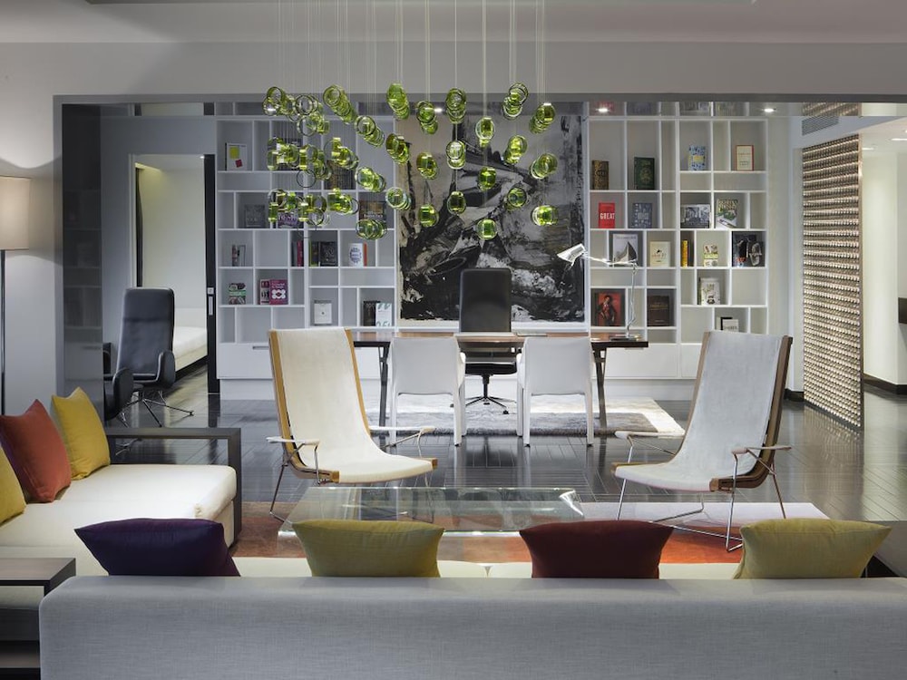 Le Meridien Saigon 44/46