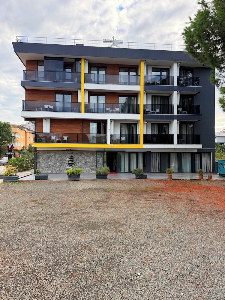 Deluxe Residence 6/57