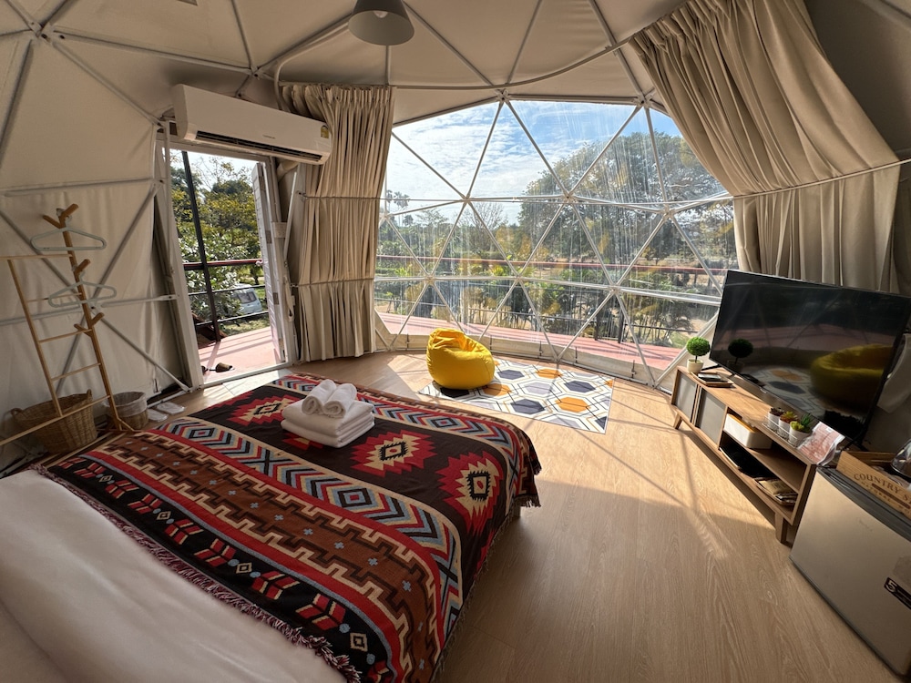 Pool, Dome, Villa, 2 Queen Beds, Two Story