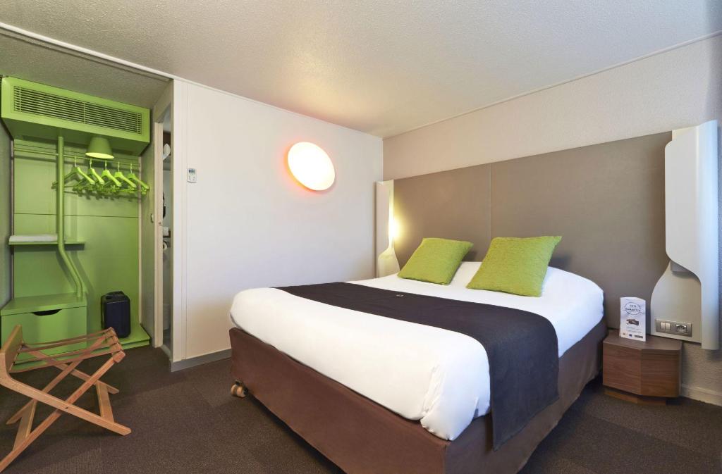Next Generation, Double Bed