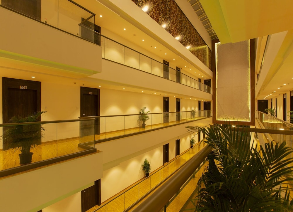 Sarovar Portico Somnath 7/72