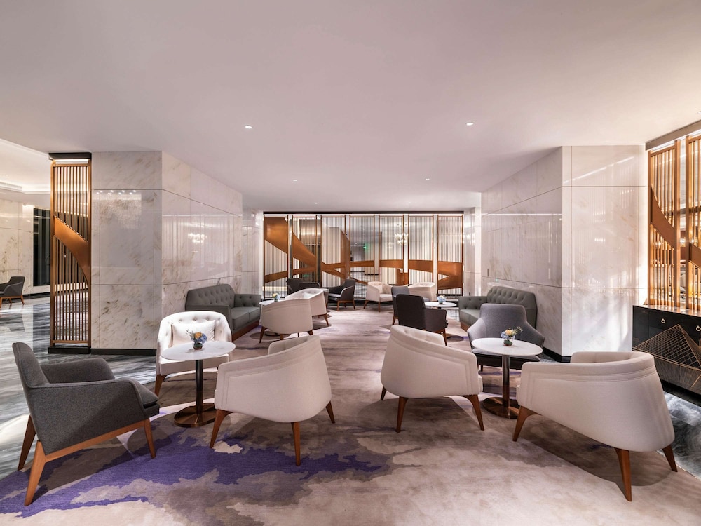 Mercure Shenzhen Pinghu 53/72