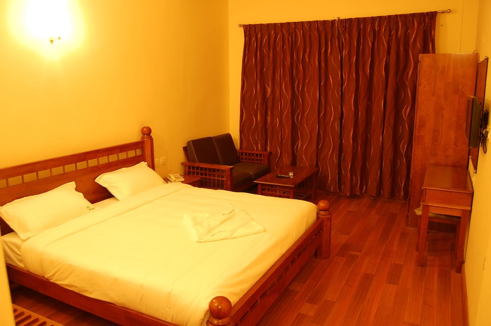RAAHAT INN 3/15