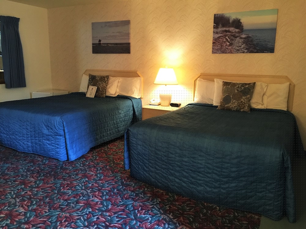 Cedar Motor Inn 16/56