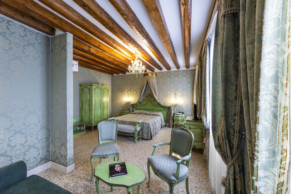 Hotel Ca Dogaressa 30/49