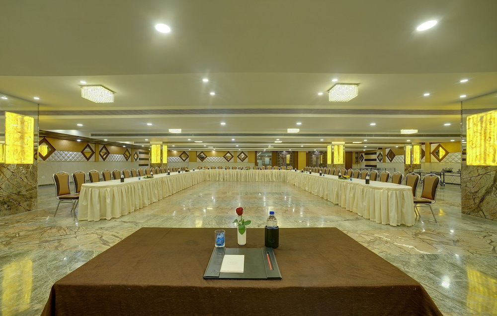 Hotel Di-Arch Lucknow 9/50