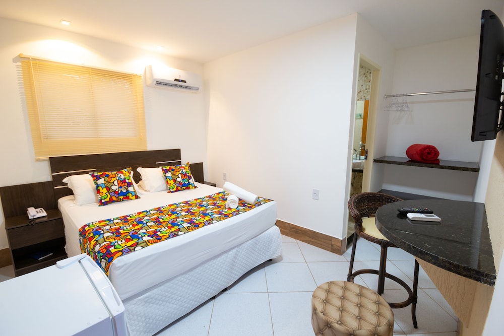 Croa Mares Hotel 21/60