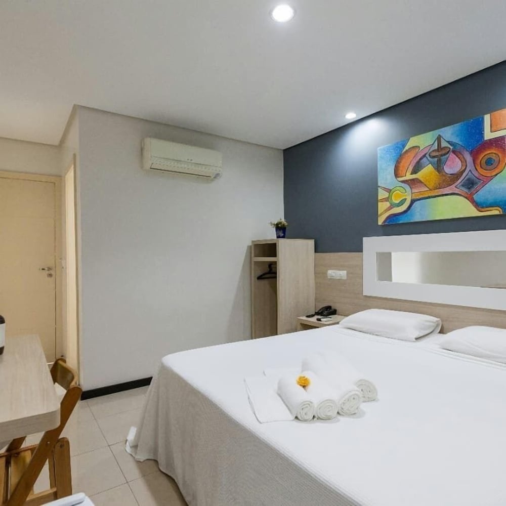 Eunapolis Plaza Hotel 13/43