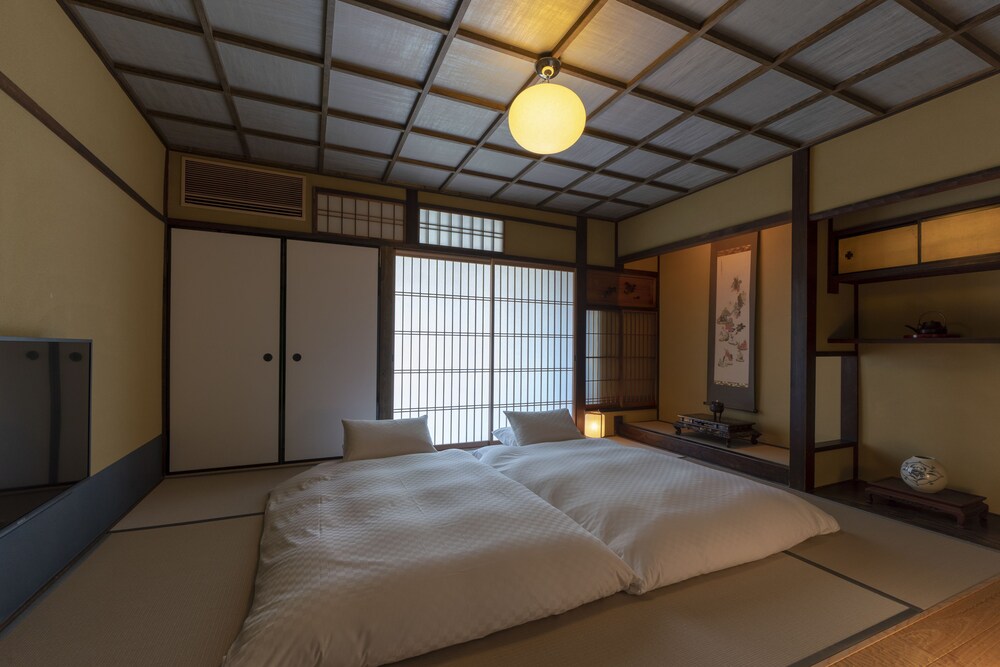 The Machiya Kamiumeya 14/50