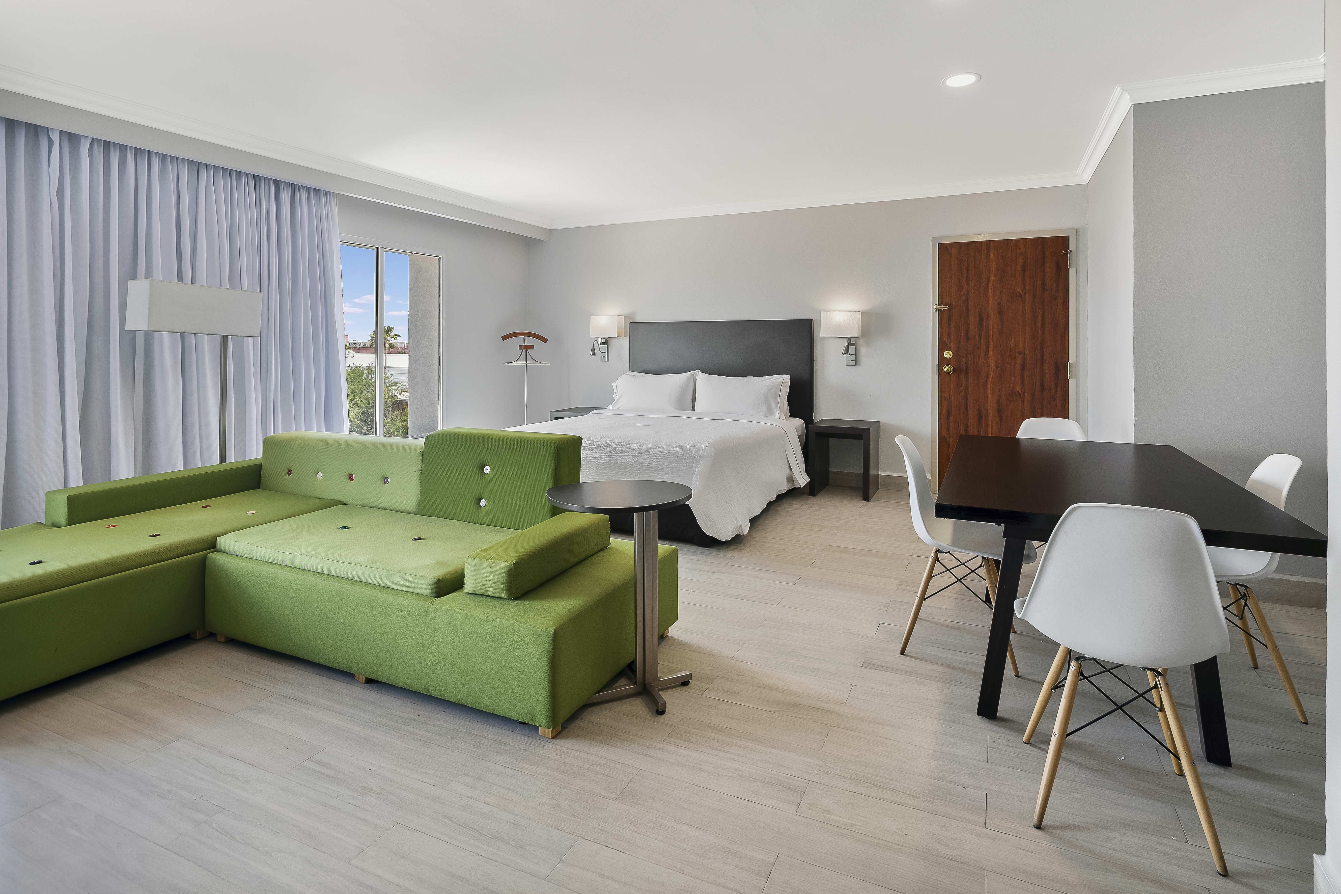 Fiesta Inn Express Nuevo Laredo 26/42