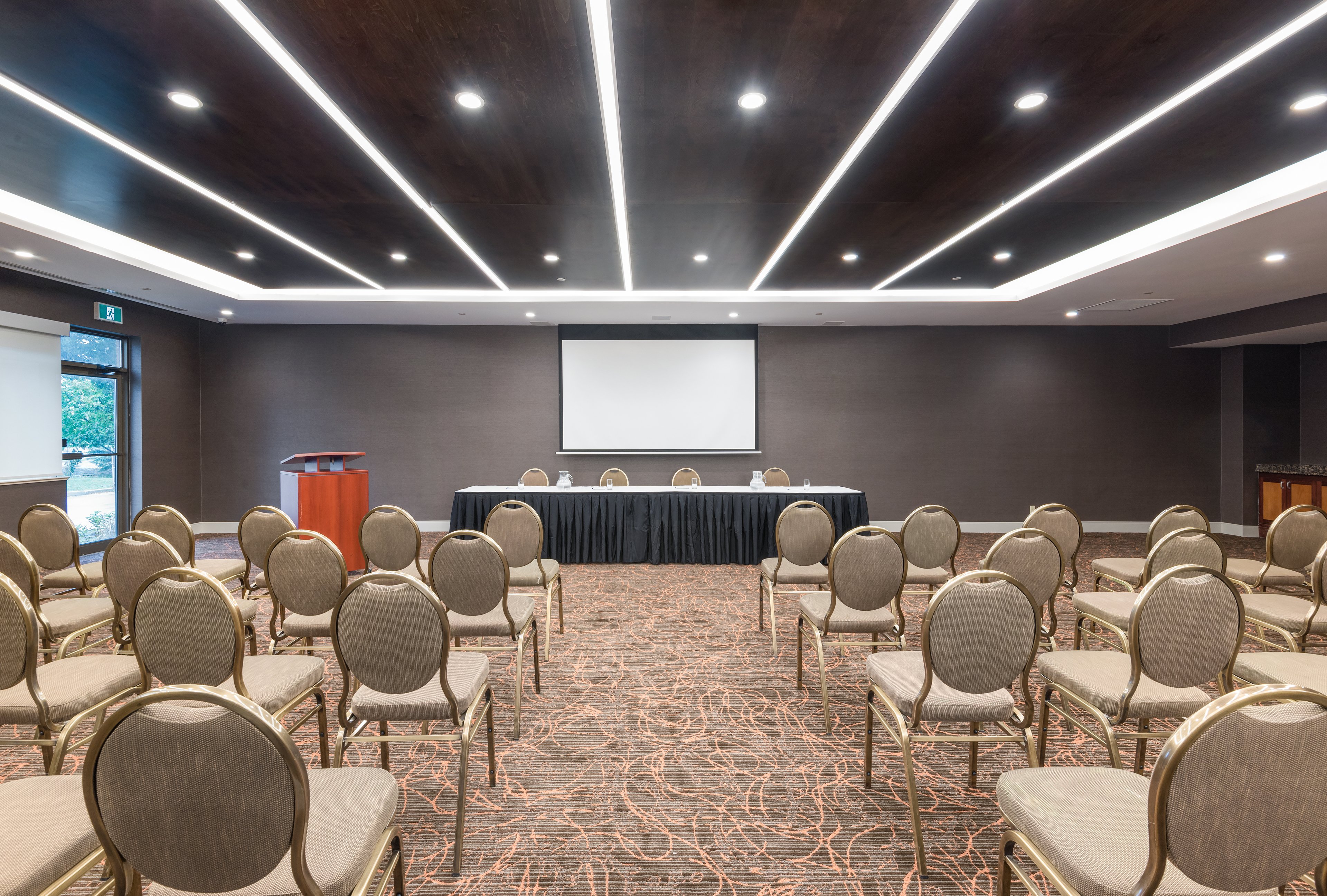 Holiday Inn Express Milton 48/57