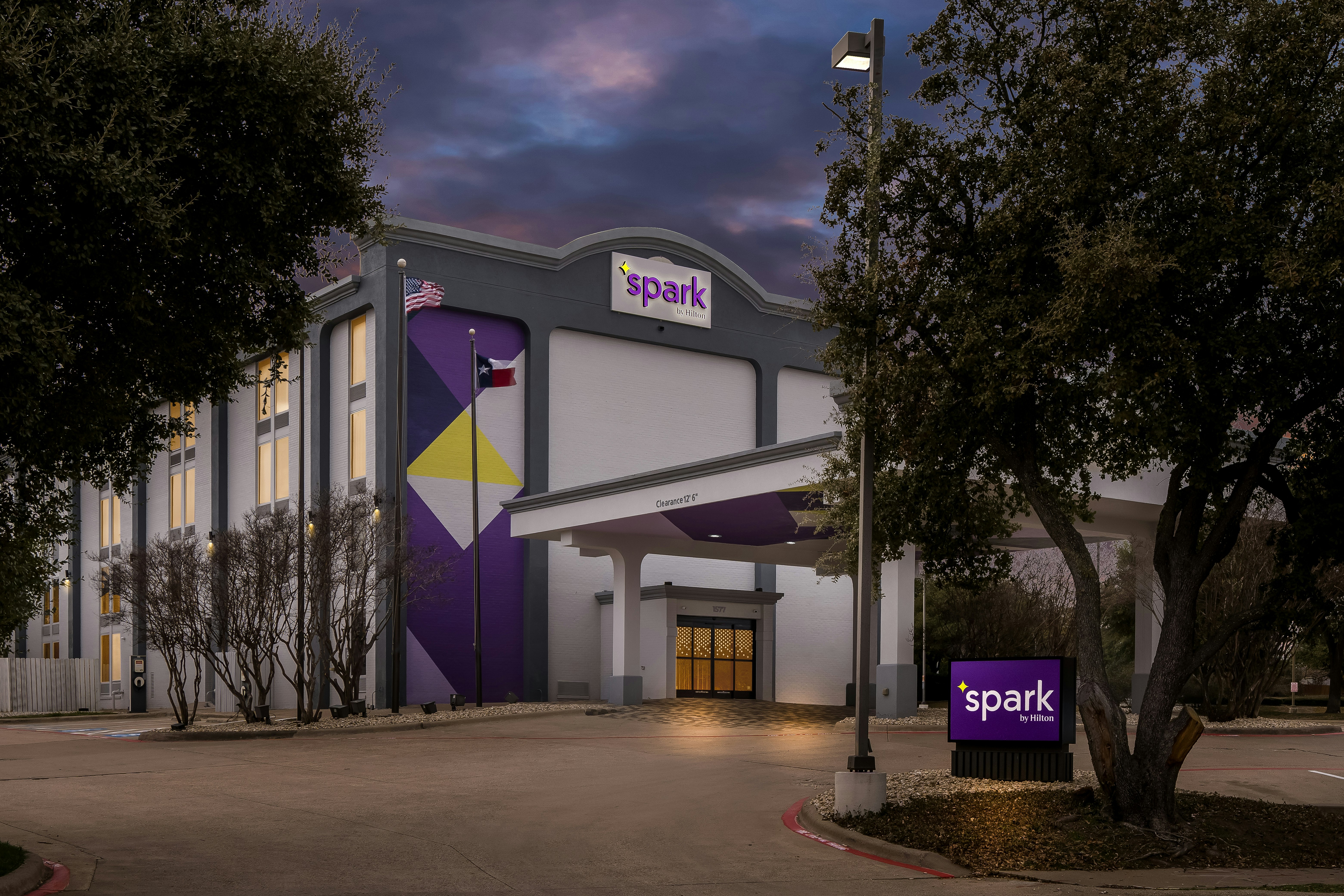 Spark by Hilton Richardson Dallas 15/19