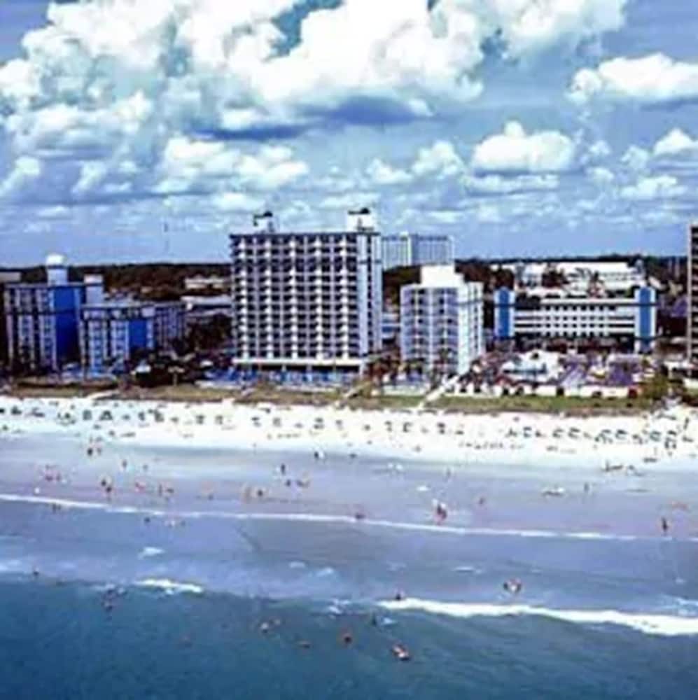 Boardwalk Beach Resort 10/40