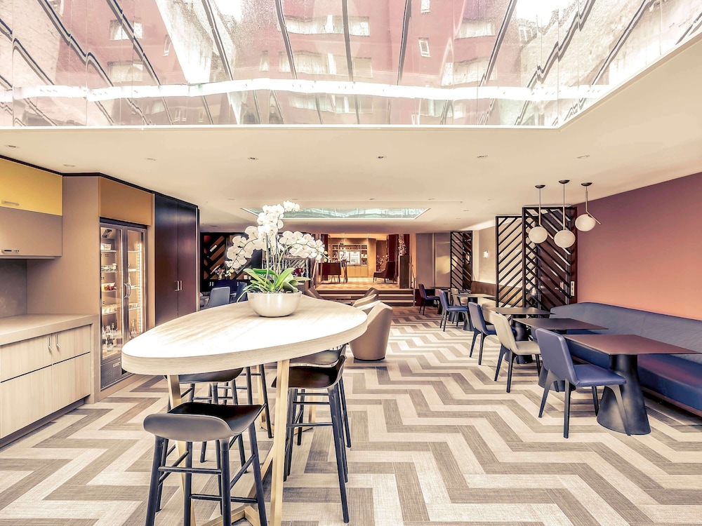 Mercure Paris Arc de Triomphe Etoile 60/72