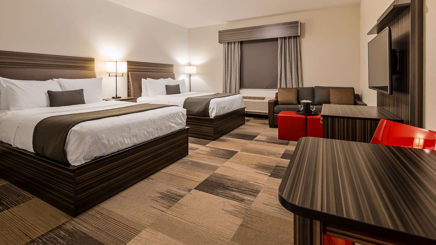 Best Western Plus Airport Inn and Suites 14/46