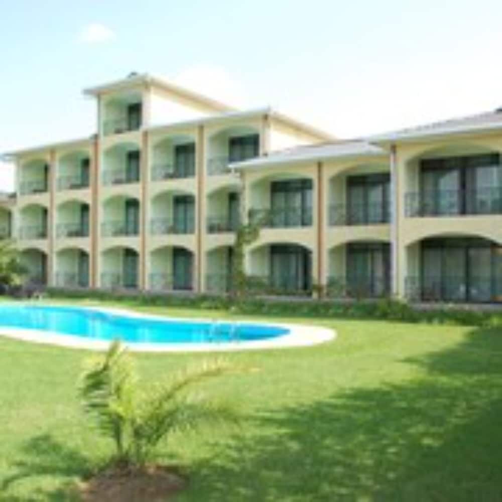 Gorillas Volcanoes Hotel 6/40