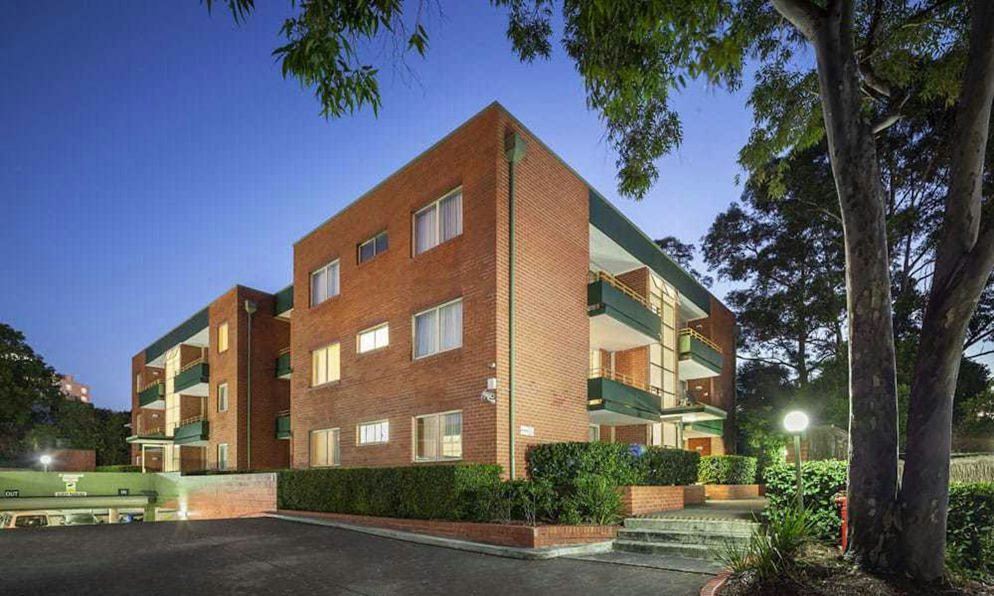Apx Parramatta 1/15