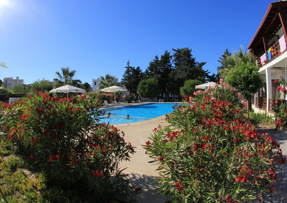 Selvi Beach Hotel 30/48