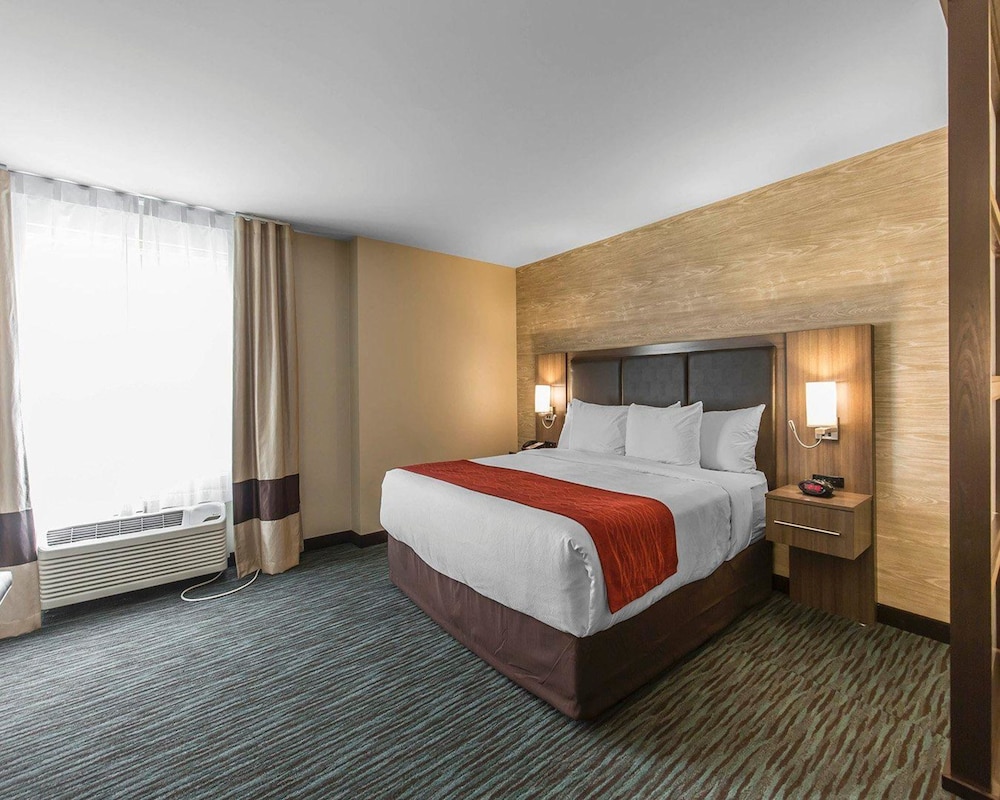 Comfort Inn & Suites Calgary Airport North 12/39