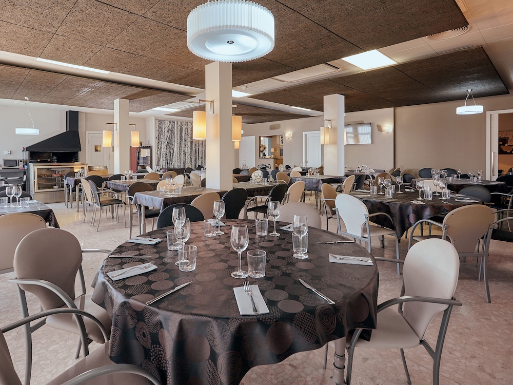 Hostal Nobadis by Vivere Stays 14/16