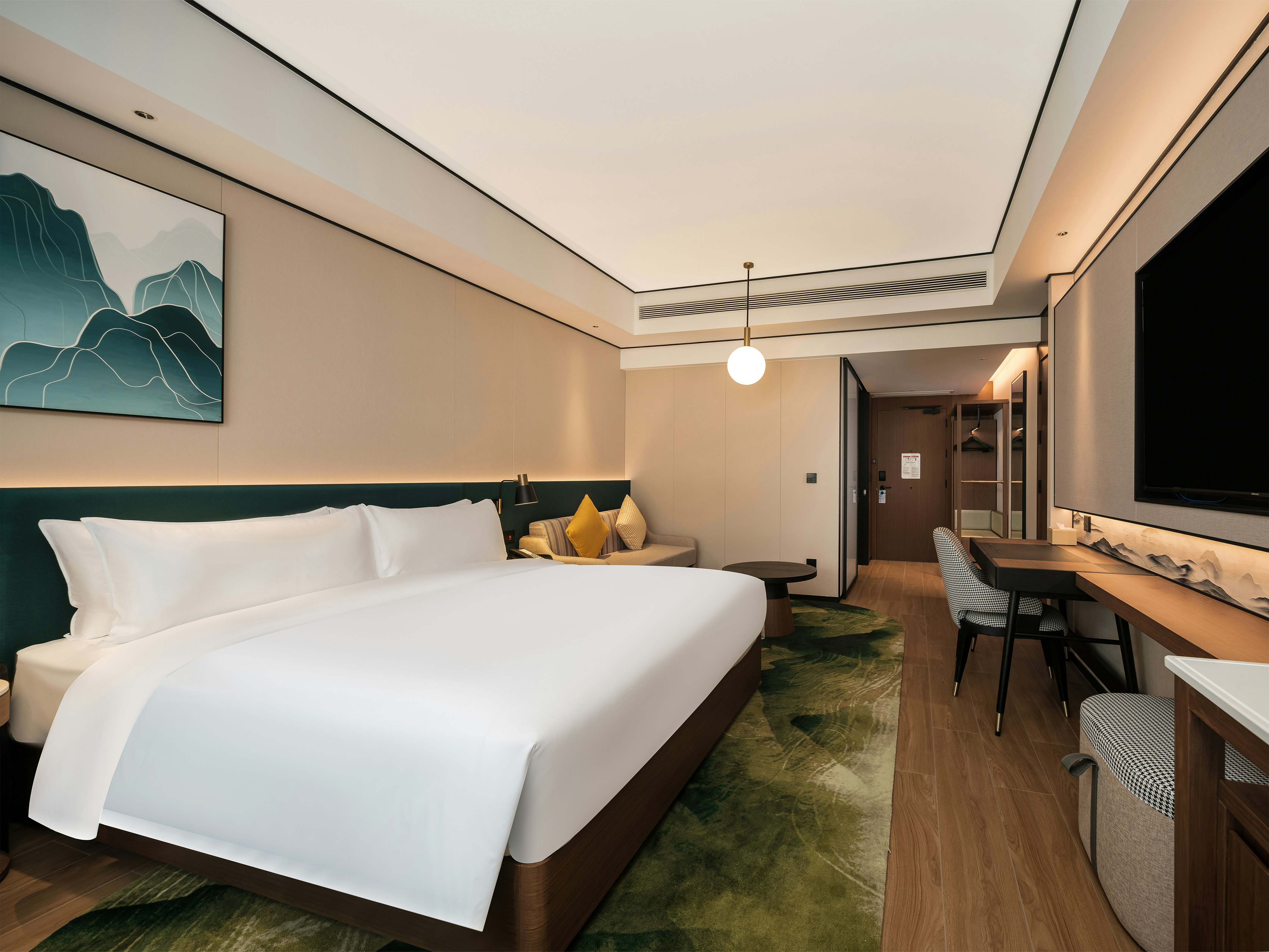 ROOM, KING BED, ACCESSIBLE