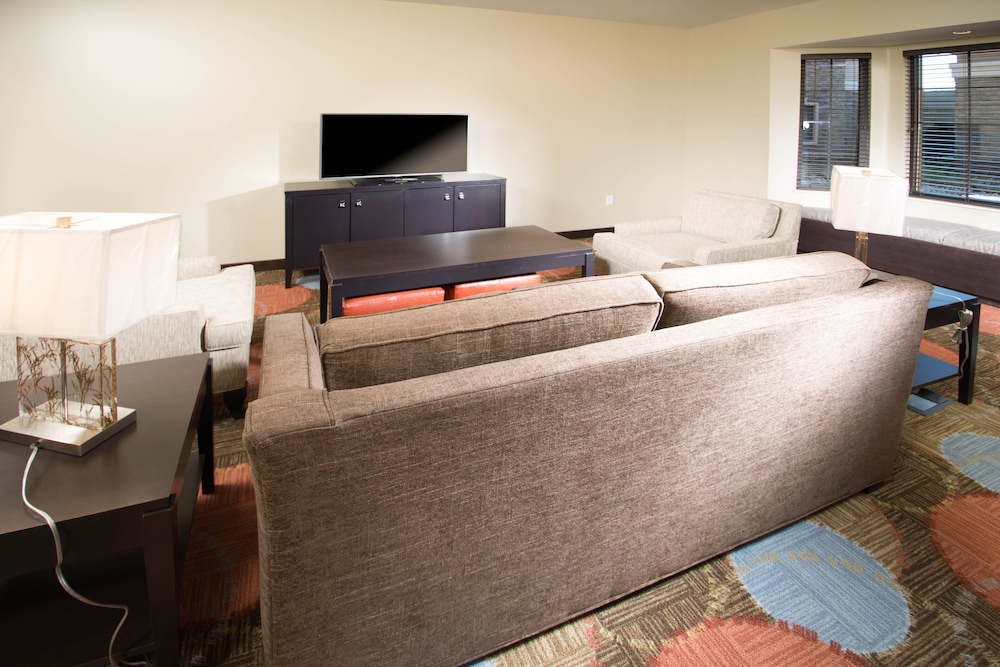 Staybridge Suites Sacramento - Folsom 17/79