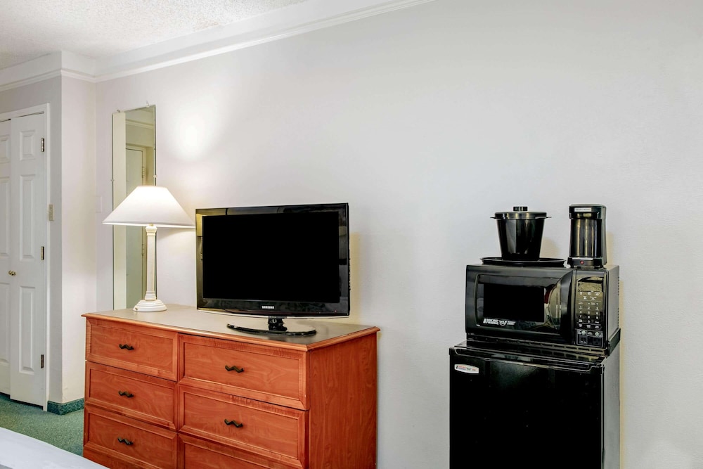 Baymont by Wyndham Abilene 45/48