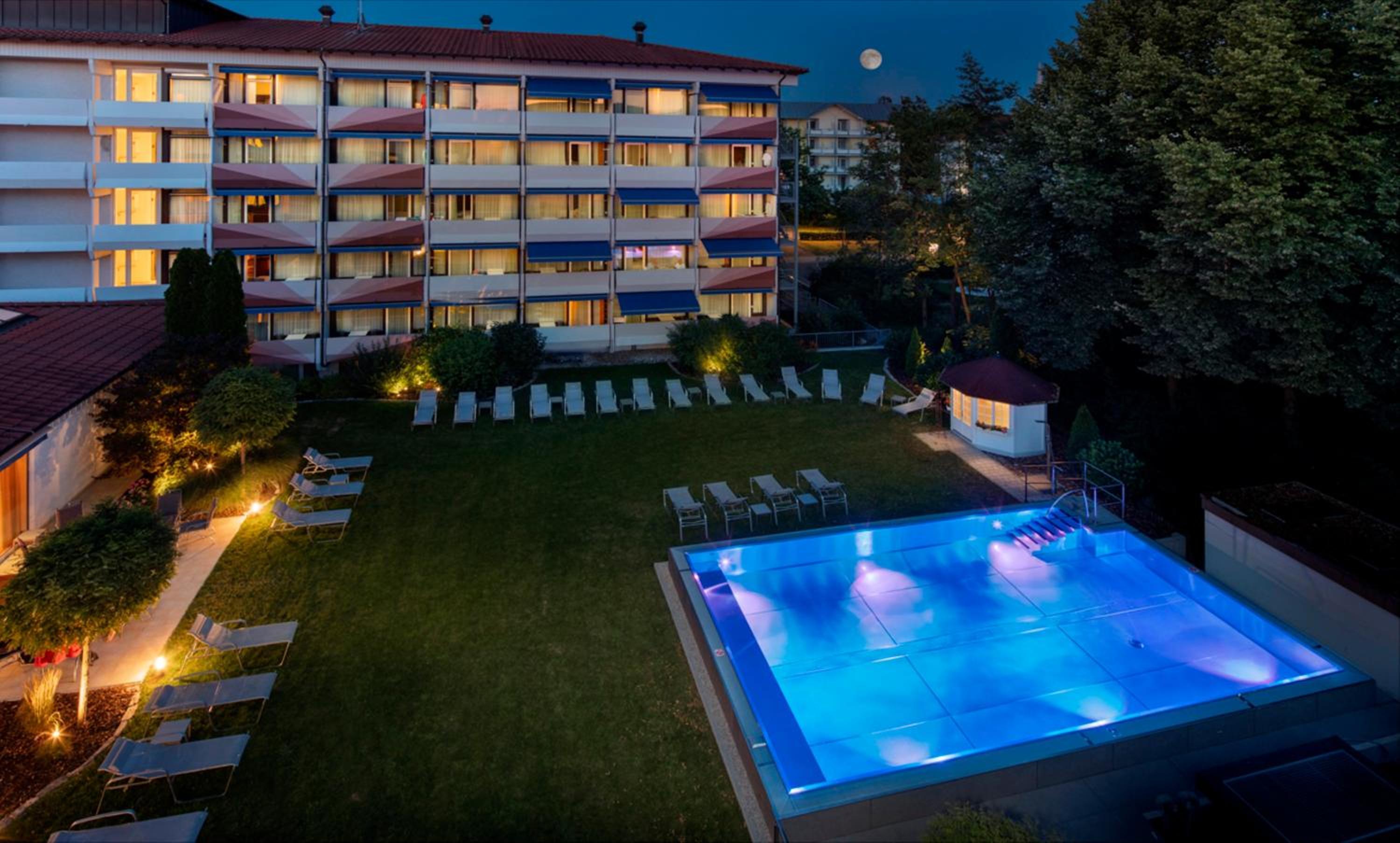 Hotel Schweizer Hof 3/50