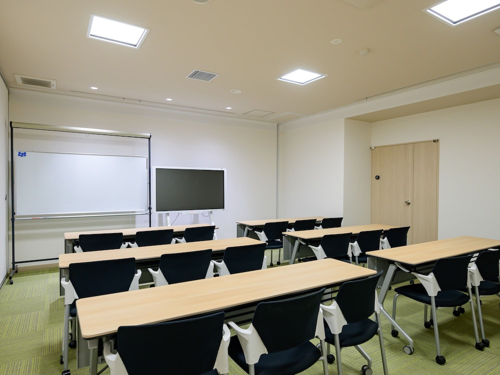 Hotel Econo Fukui Ekimae 38/50