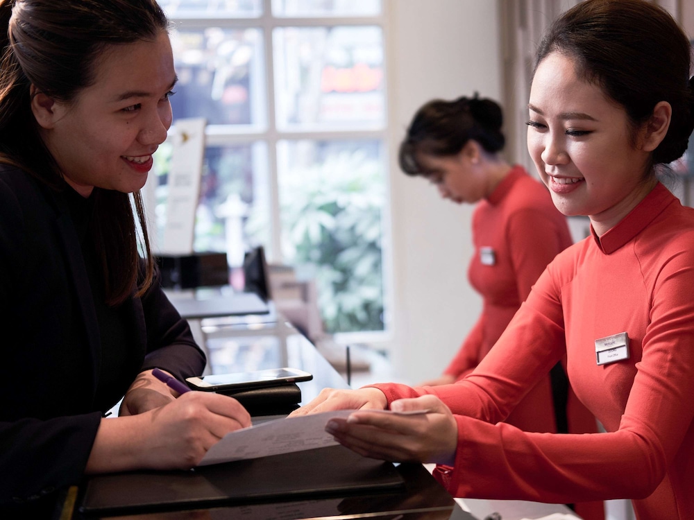 Mercure Hanoi La Gare Hotel 33/68