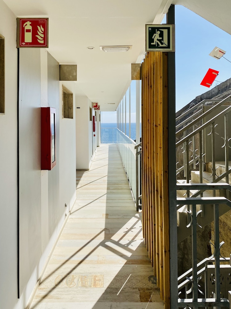 Punta Del Rey - Adults Only 8/50