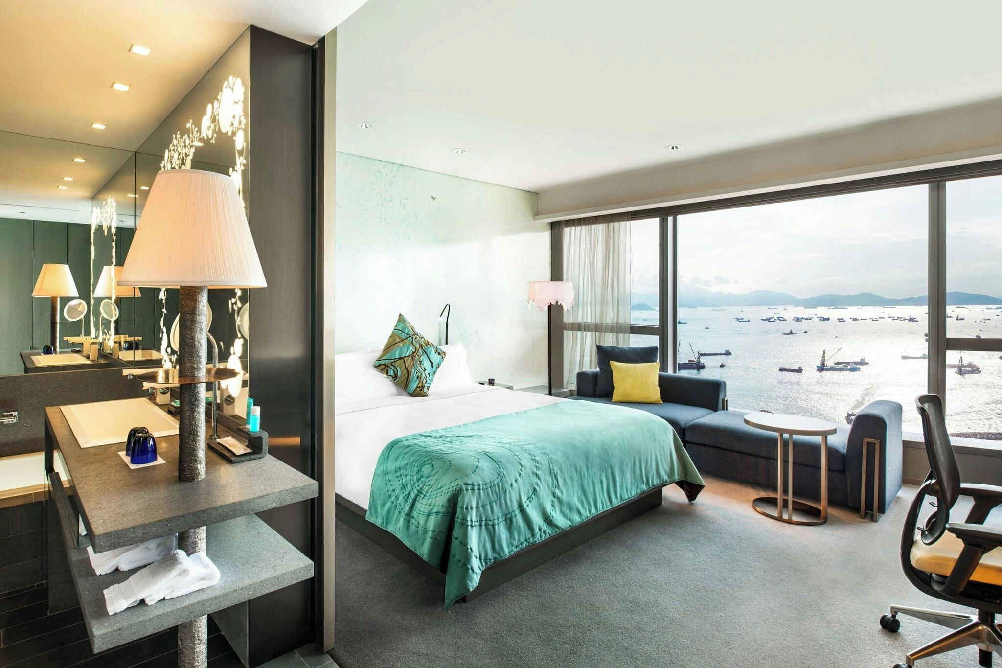 Room, King Bed, Ocean Front