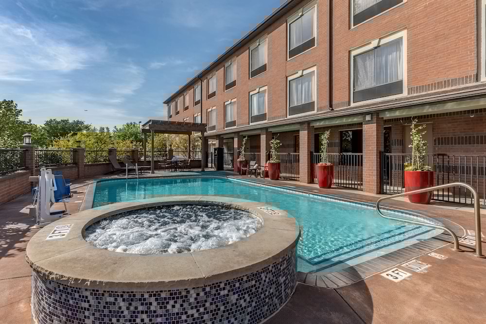 Best Western Plus DFW Airport Suites 3/43