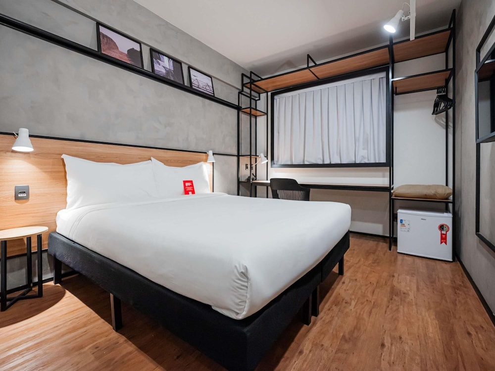 ibis Lavras 29/72