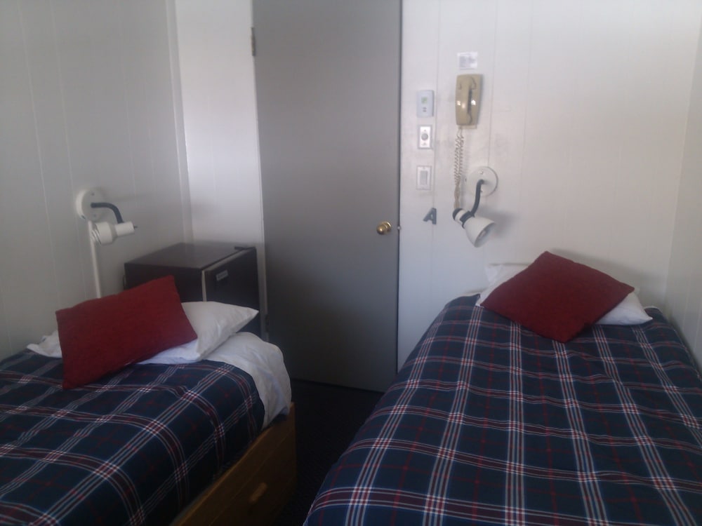St Moritz Lodge Condos 14/69