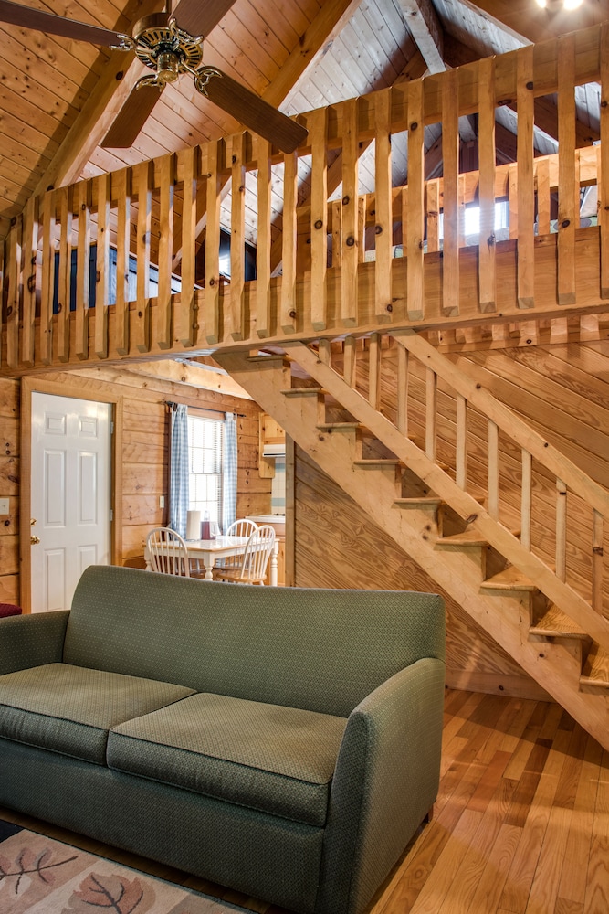 Boxwood Lodge Blowing Rock near Boone-University 43/76