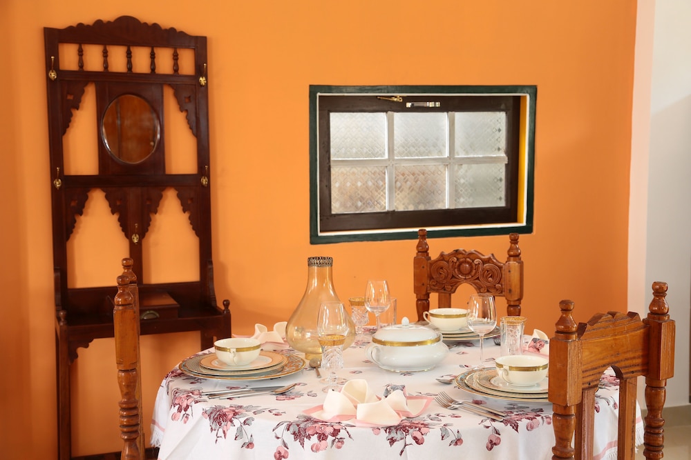 Villa Ceylon 50/58