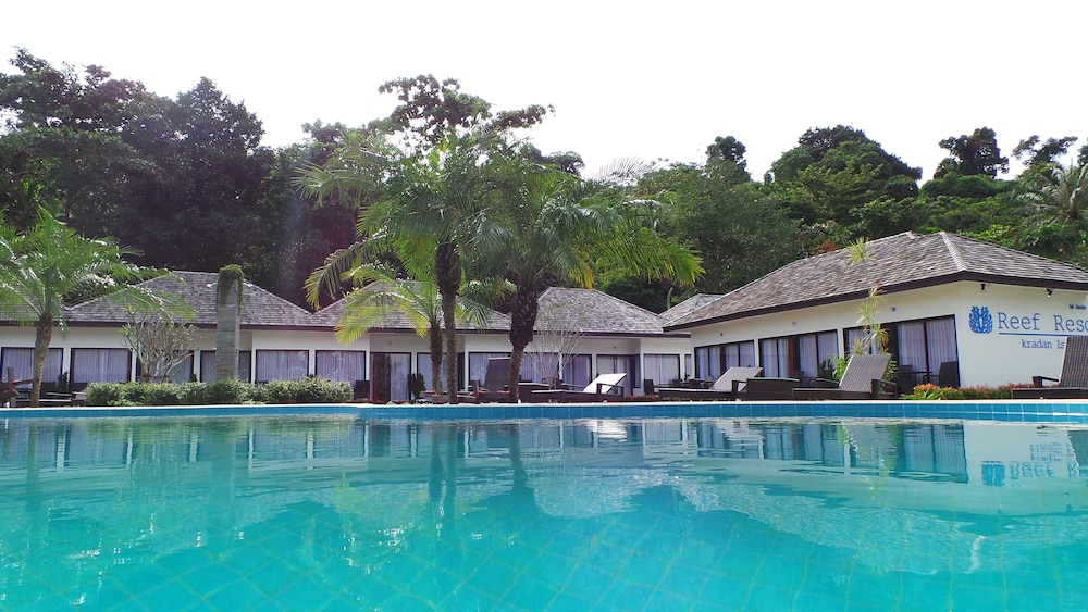 Reef Resort 30/33
