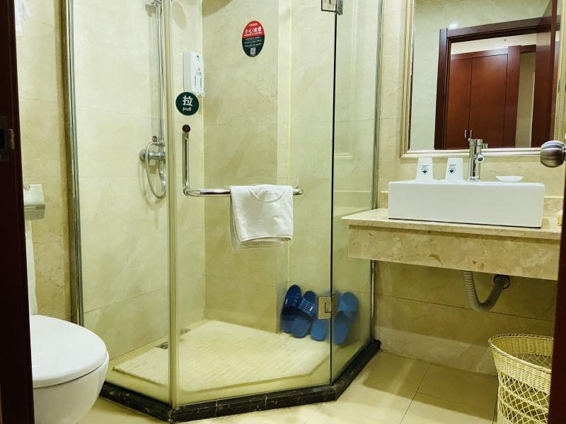 GreenTree Inn Jiangxi Shangrao Qianshan Ehu Avenue Express Hotel 26/26