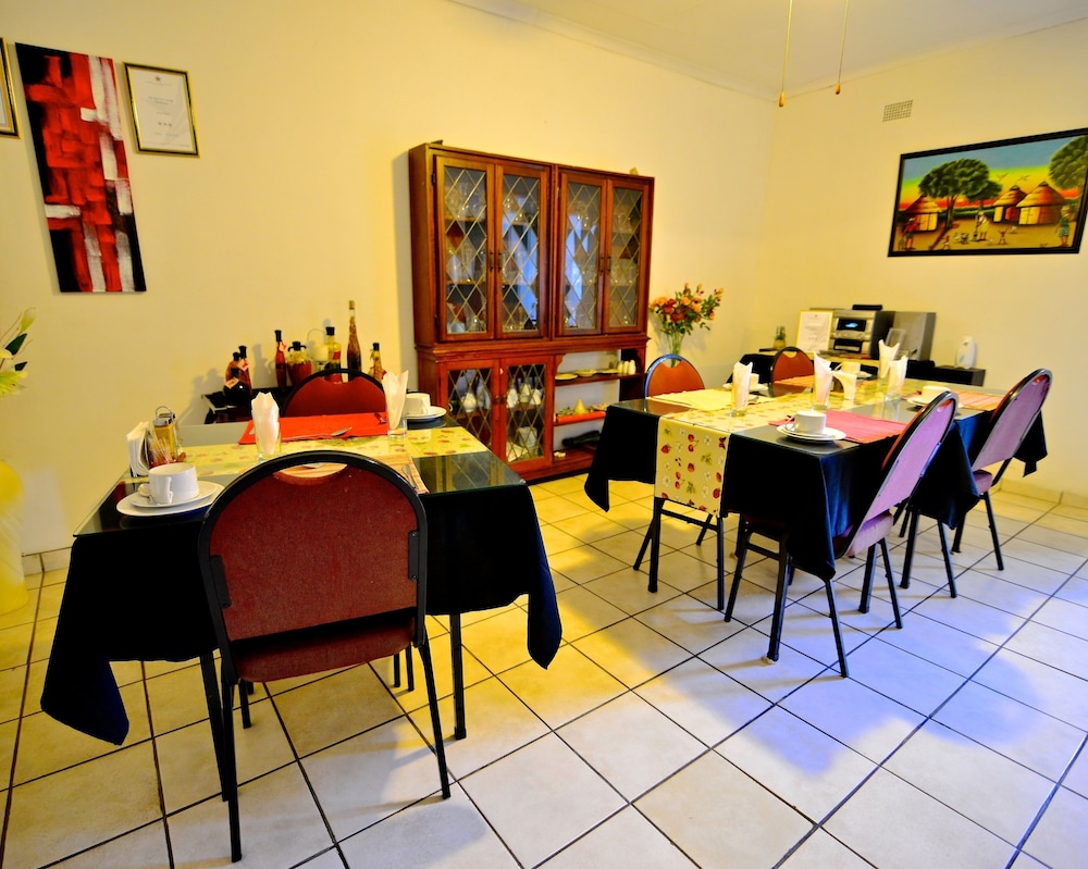 Lalamo Guest House 16/27