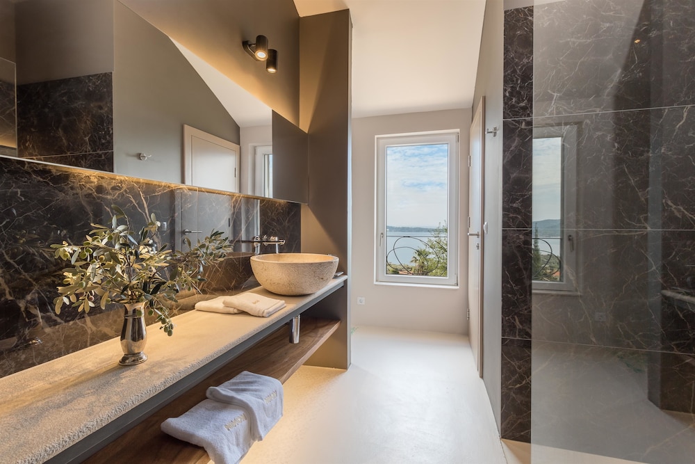 Ninon - Design B&B - Adults Only 50/50