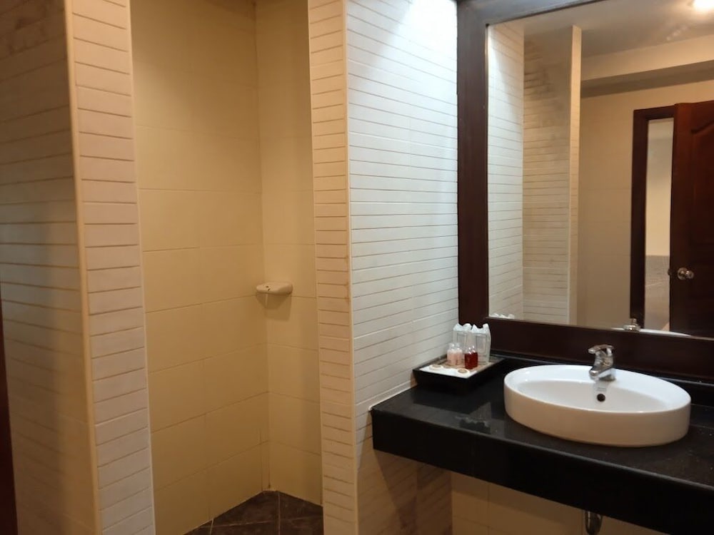 Grand, Deluxe, King Bed, Sea Star House 3/3
