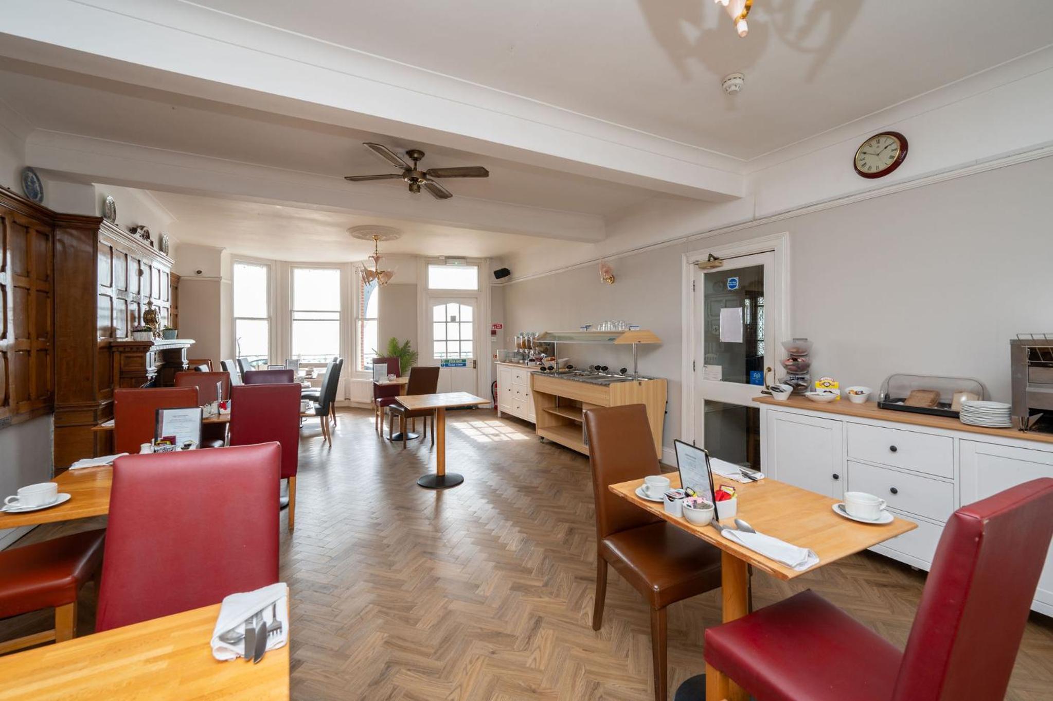 The Lanes Hotel 37/55