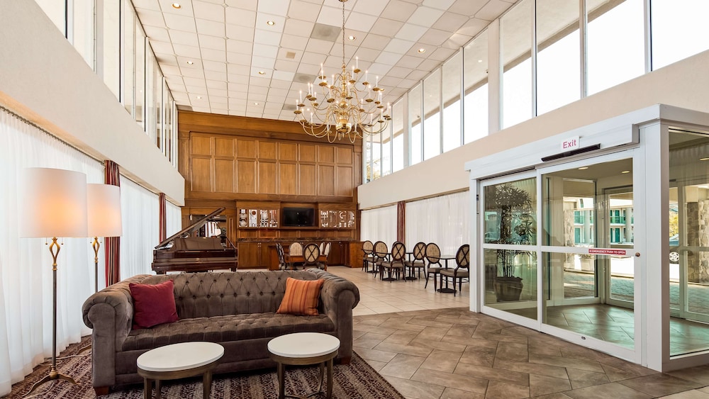 SureStay Plus Hotel By Best Western Brandywine Valley 24/37